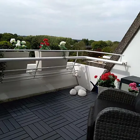 Kiel - Kasing Inkl Wlan Bezogene Betten Und Handtuecher Schilksee