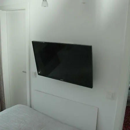 Kiel - Kasing Inkl Wlan Bezogene Betten Und Handtuecher Apartamento